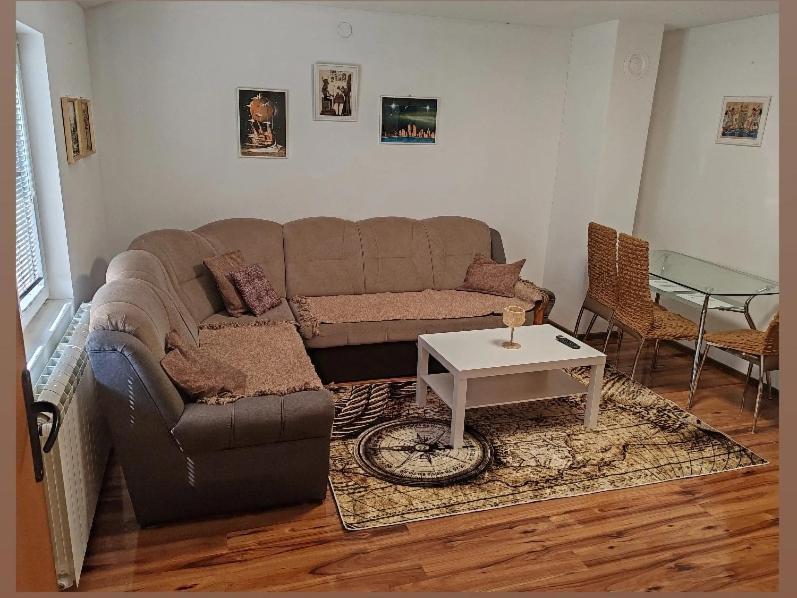 Apartment Stan Na Dan Balans Ledine